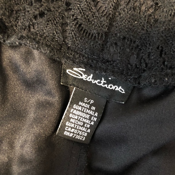 Ann Taylor top and Seduction lace skirt - Picture 6 of 7